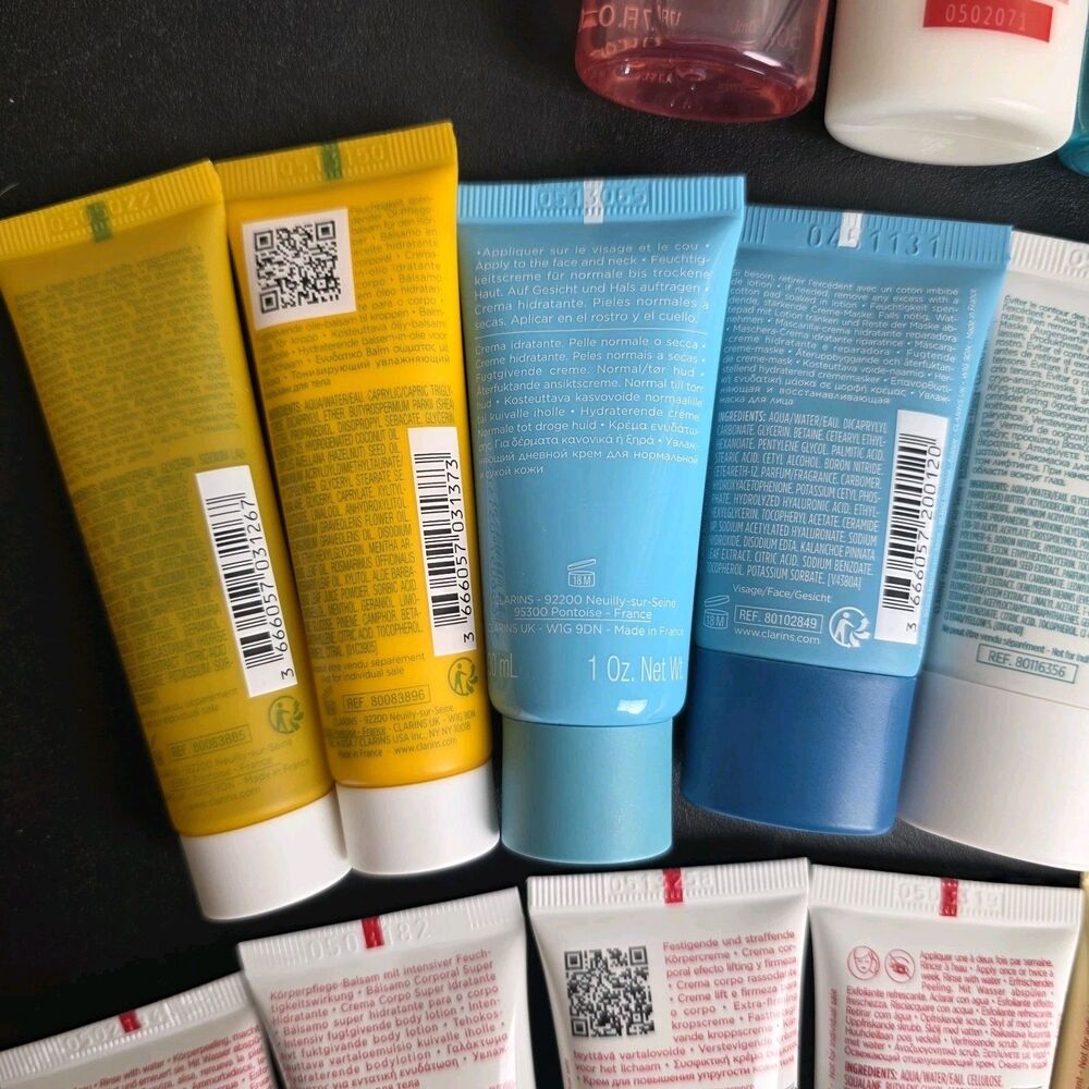 New Clarins Deluxe 16-Piece Skincare & Body Travel Bundle - Picture 6 of 12